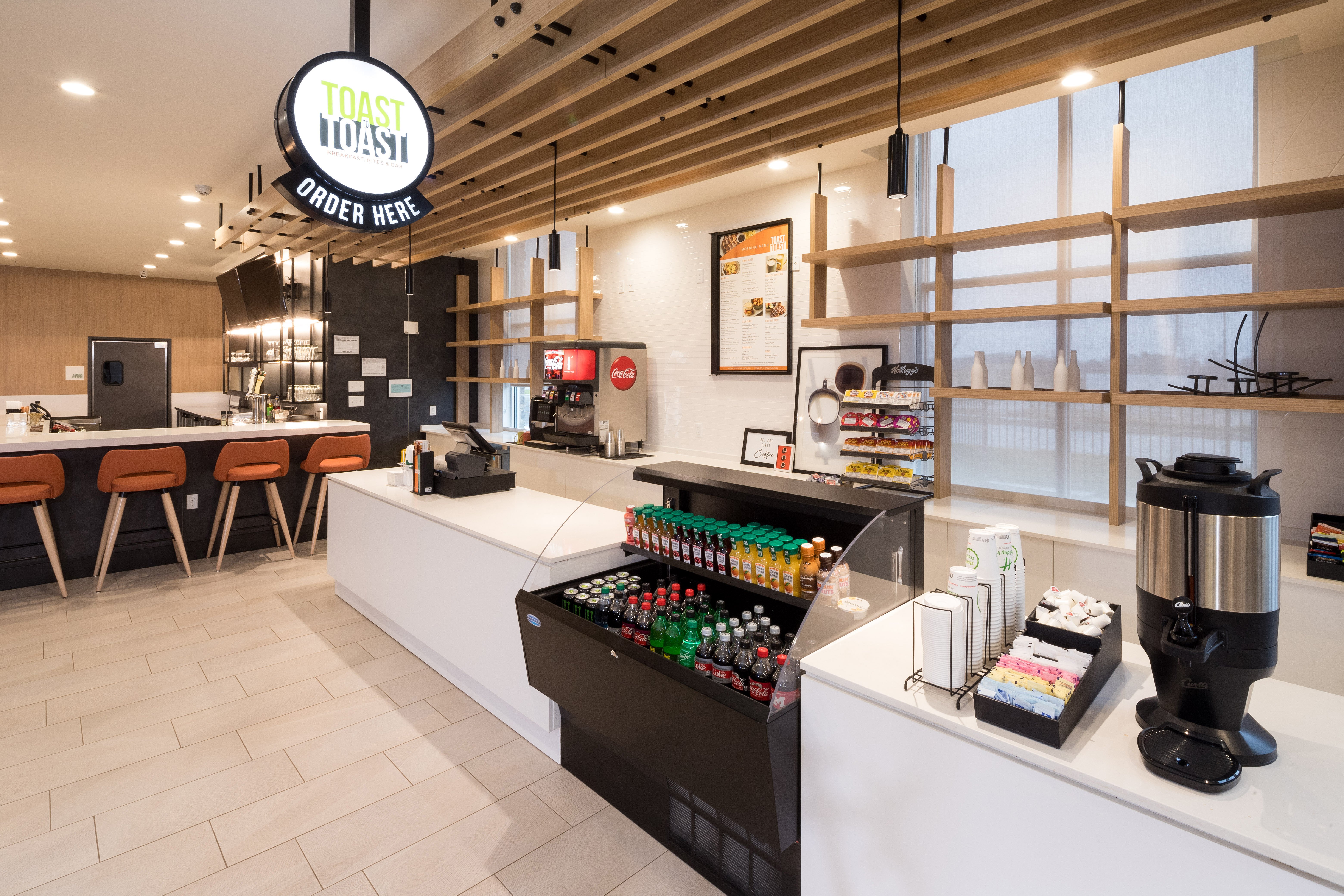 Holiday Inn & Suites Detroit - Troy, an IHG Hotel 34/50