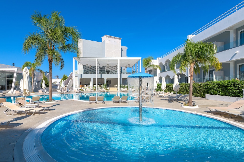 Oceanis Park Hotel 82/88