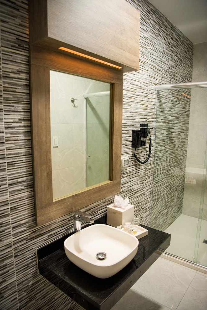 Hotel Diamond Lima 47/49
