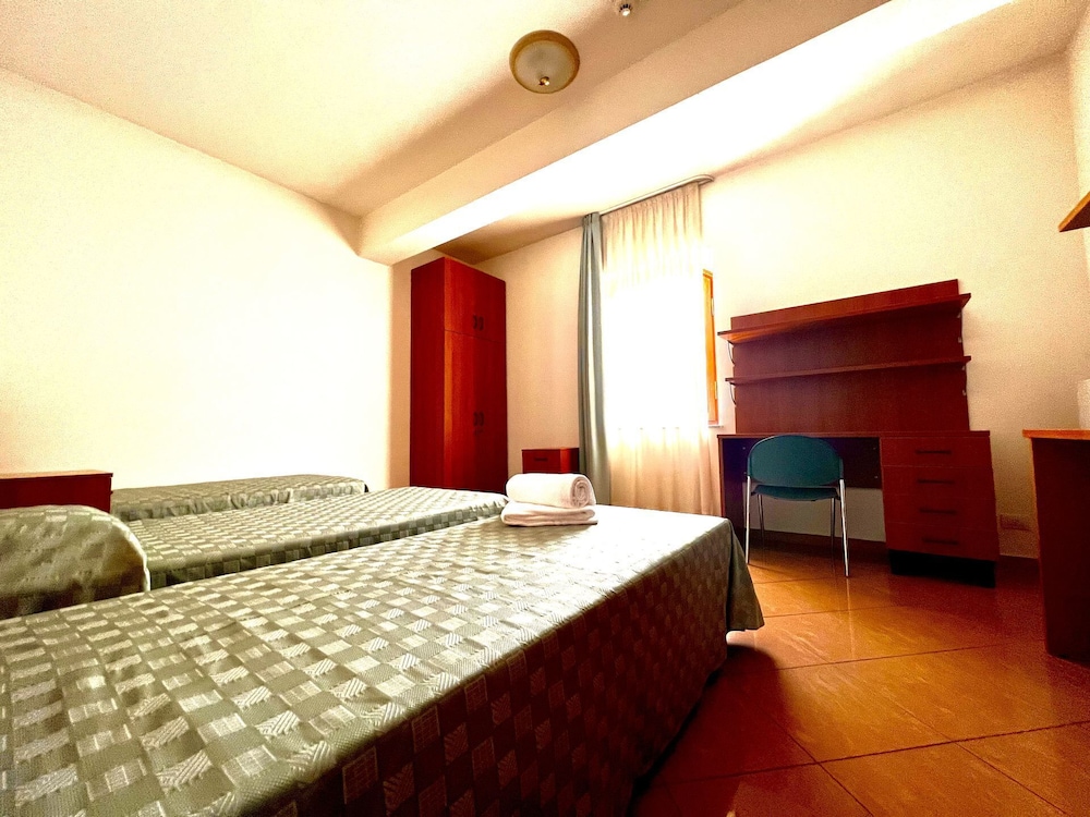 Nazareth Residence 12/40