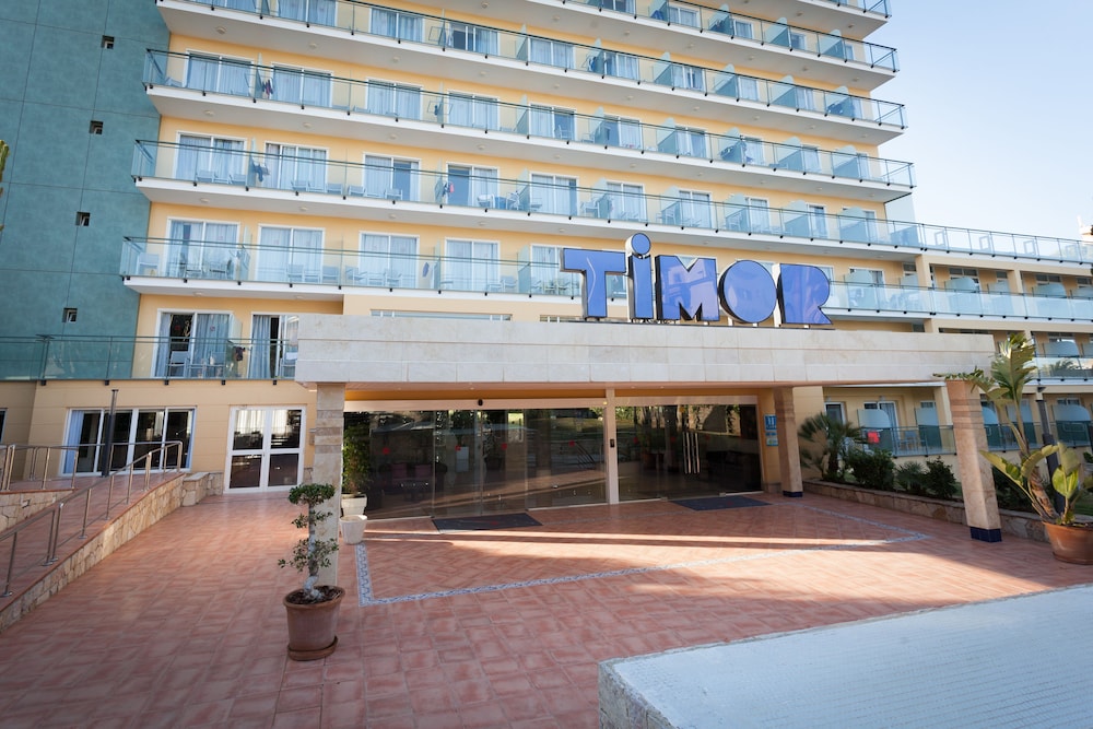 Hotel Timor 1/44