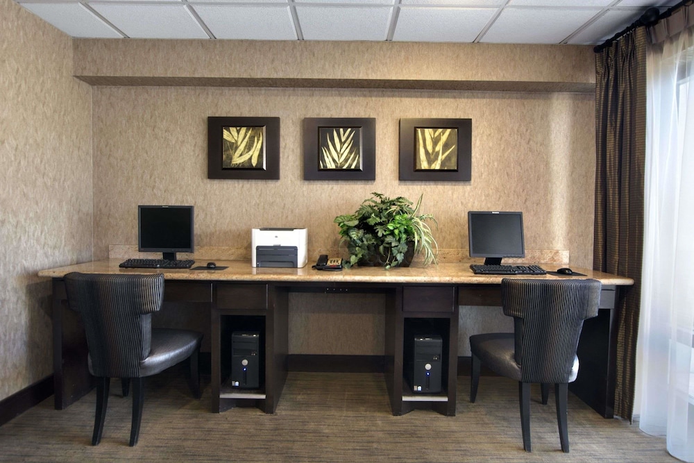 Days Inn By Wyndham Longview South 21/25
