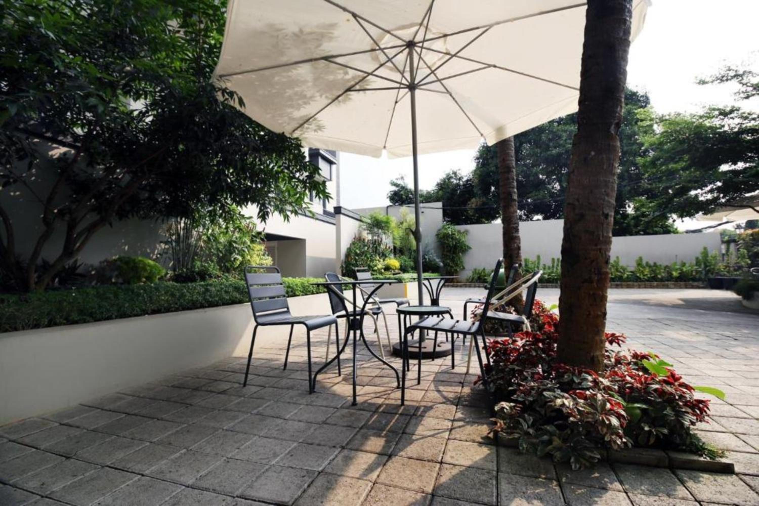 Airy Patal Senayan 2 Jakarta 24/27