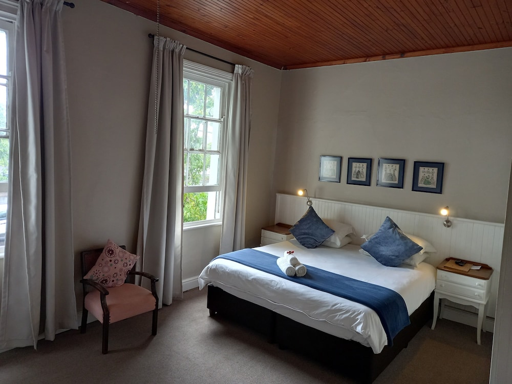 137 High Street Guest House 9/48