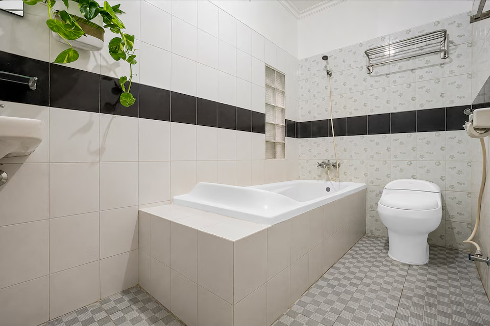 Townhouse Oak Hotel Lestari 11/11