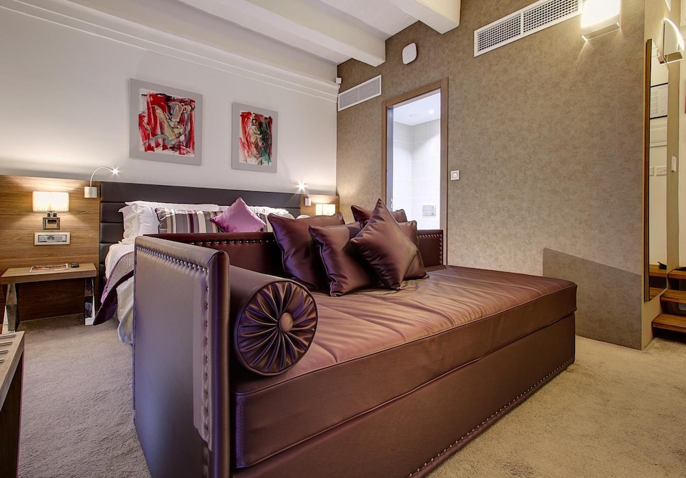 Palazzo Paolina Boutique Hotel 37/66
