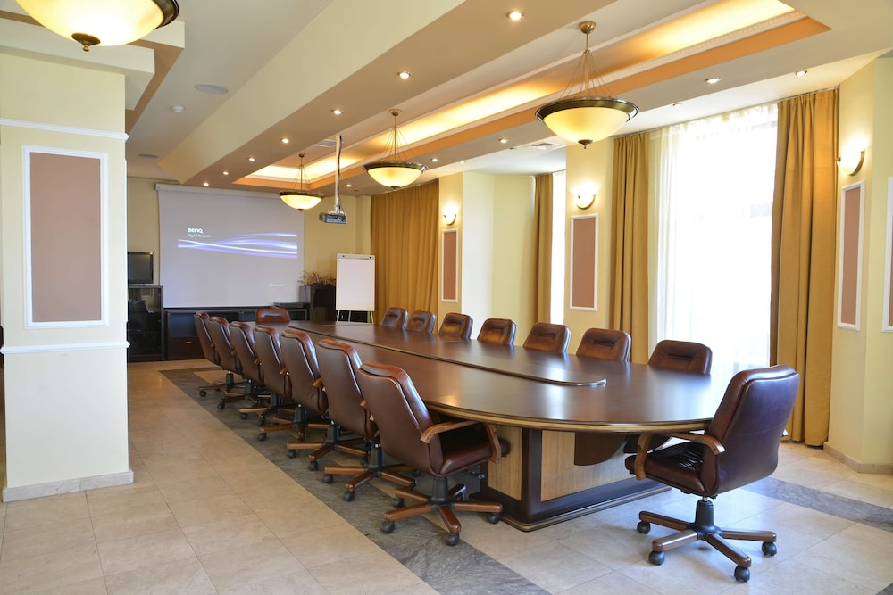 Hotel Central Ploiesti 62/69