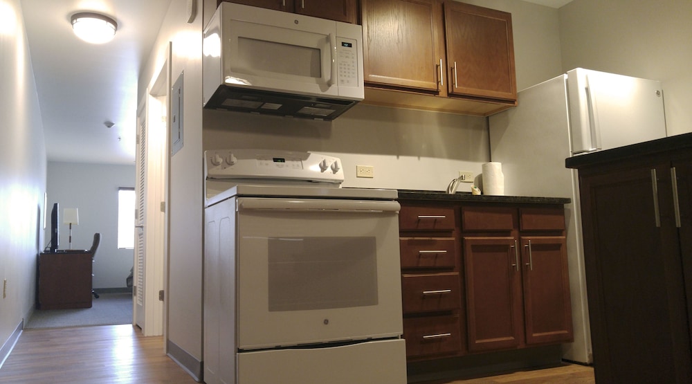 Affordable Suites of America Portage 10/45