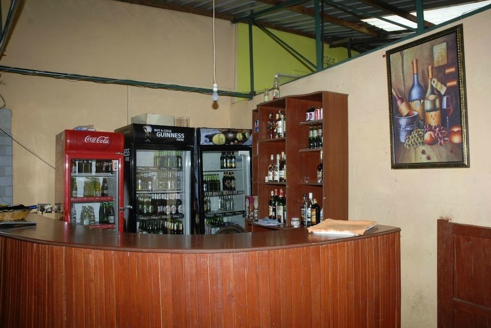 PARKVIEW SAFARI HOTEL & APARTMENTS 27/47