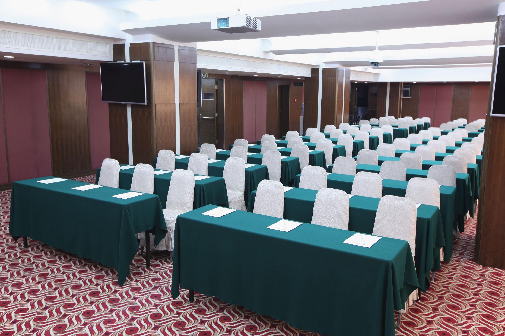 Oriental Silk Hotel 12/16