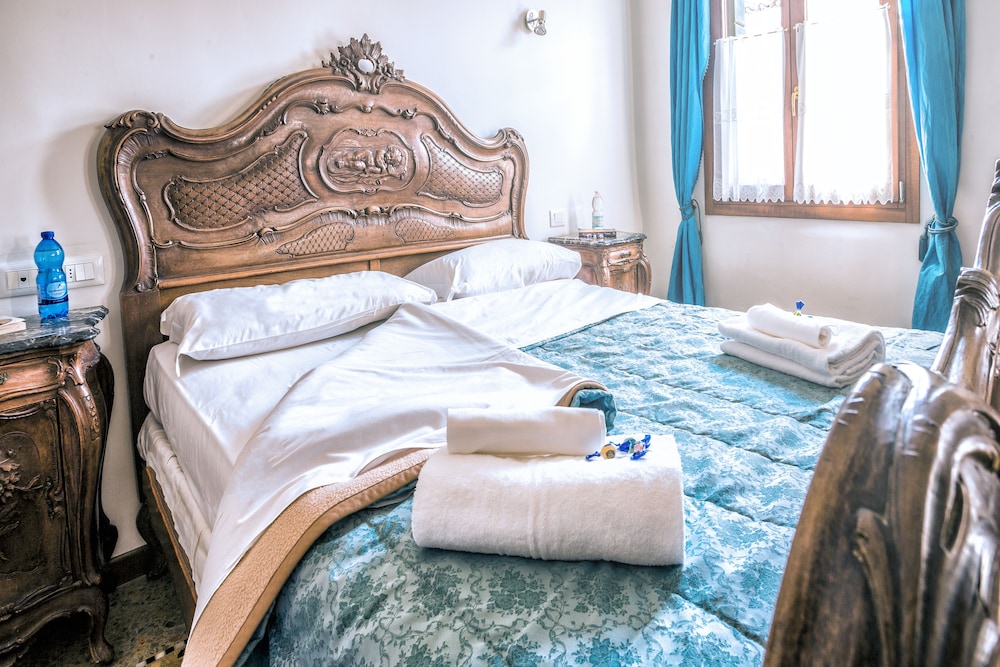 Alloggi B&B Allegri 12/29