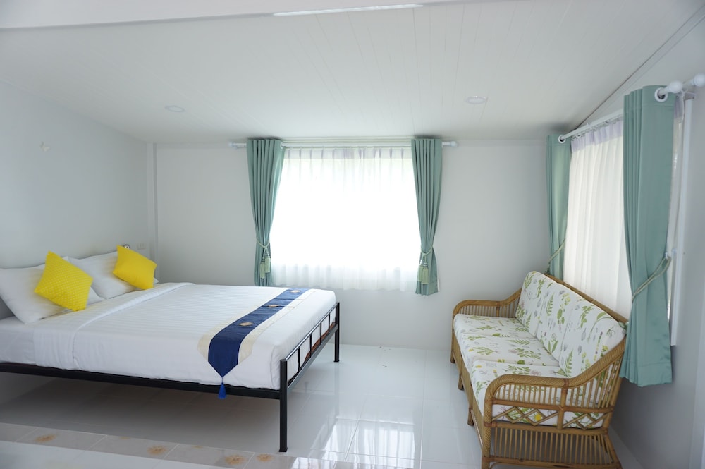 The White Village Ranong Resort 14/22