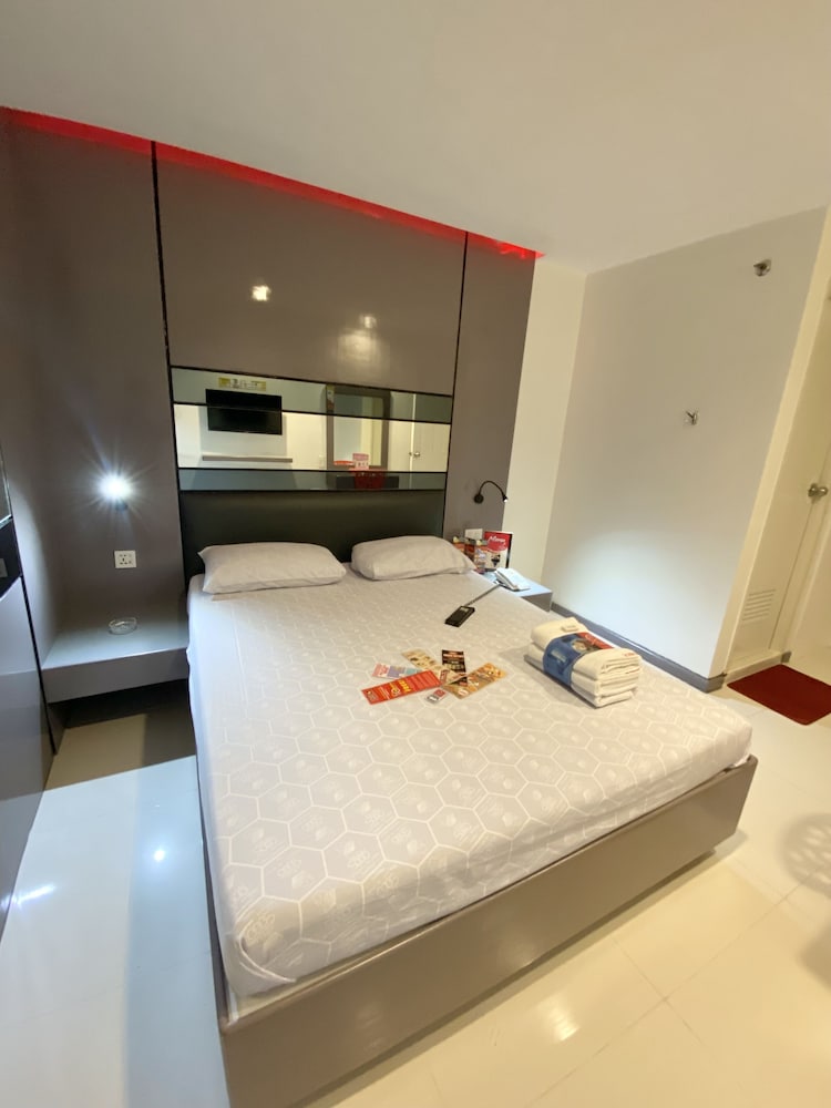 Hotel Sogo Edsa Trinoma 15/34