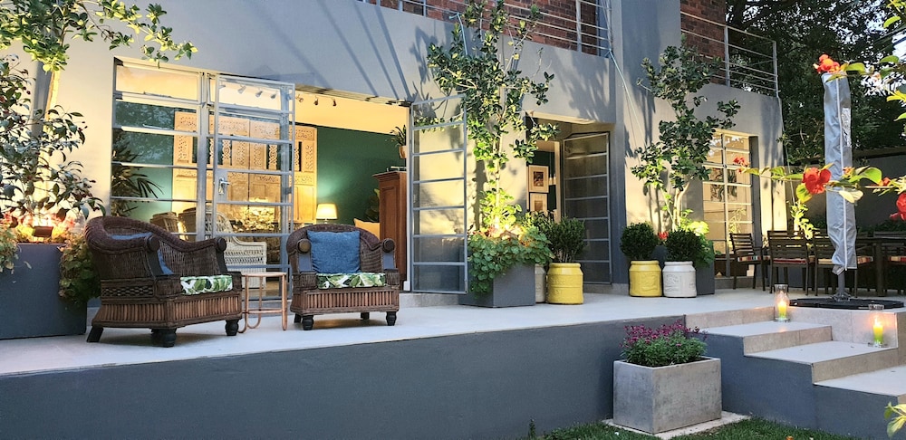 Hadeda Hall Guest house 3/33
