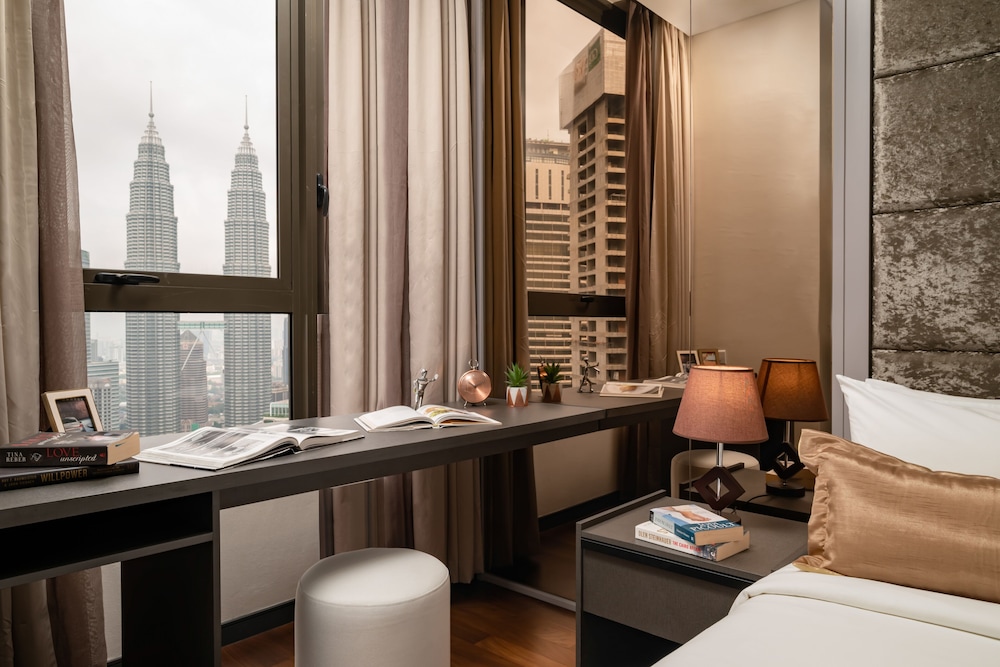 Wyndham Suites KLCC 45/47