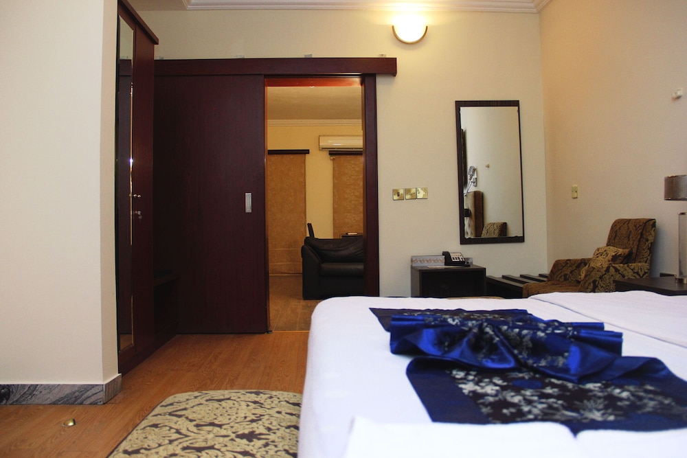 Capital Inn Ibadan 21/58