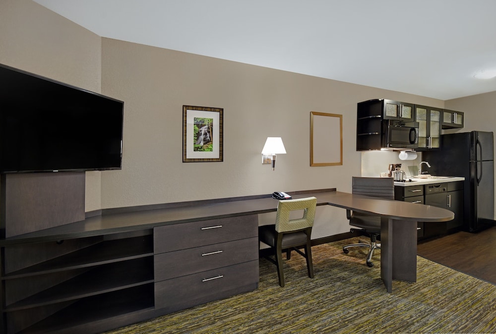 Candlewood Suites Sumter 40/50