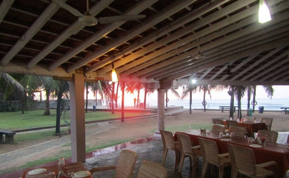 Mamalla Beach Resort 25/50
