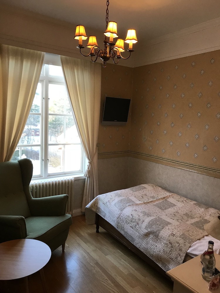 Hotell Plevnagården 15/36