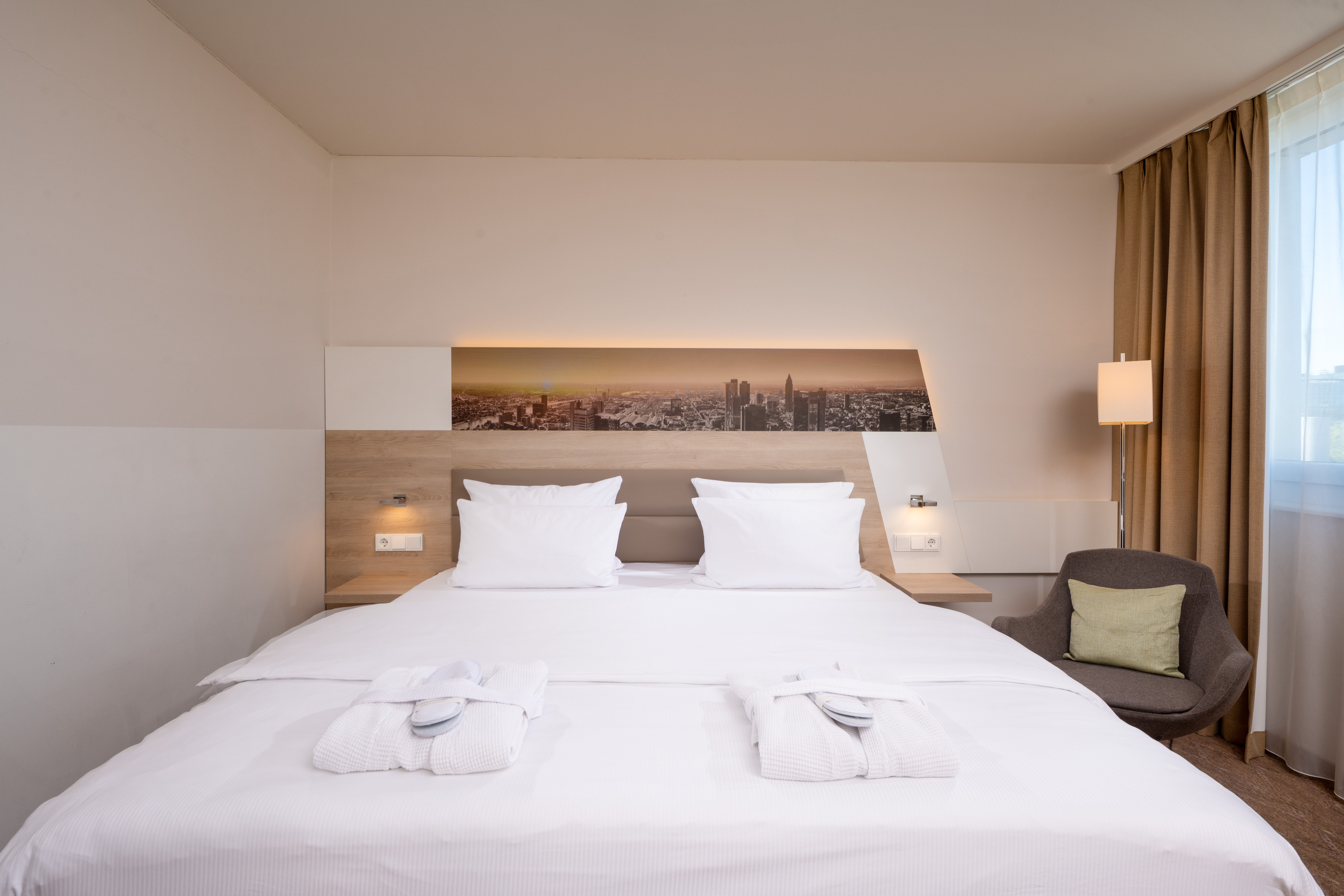 Holiday Inn Frankfurt Airport 22/75