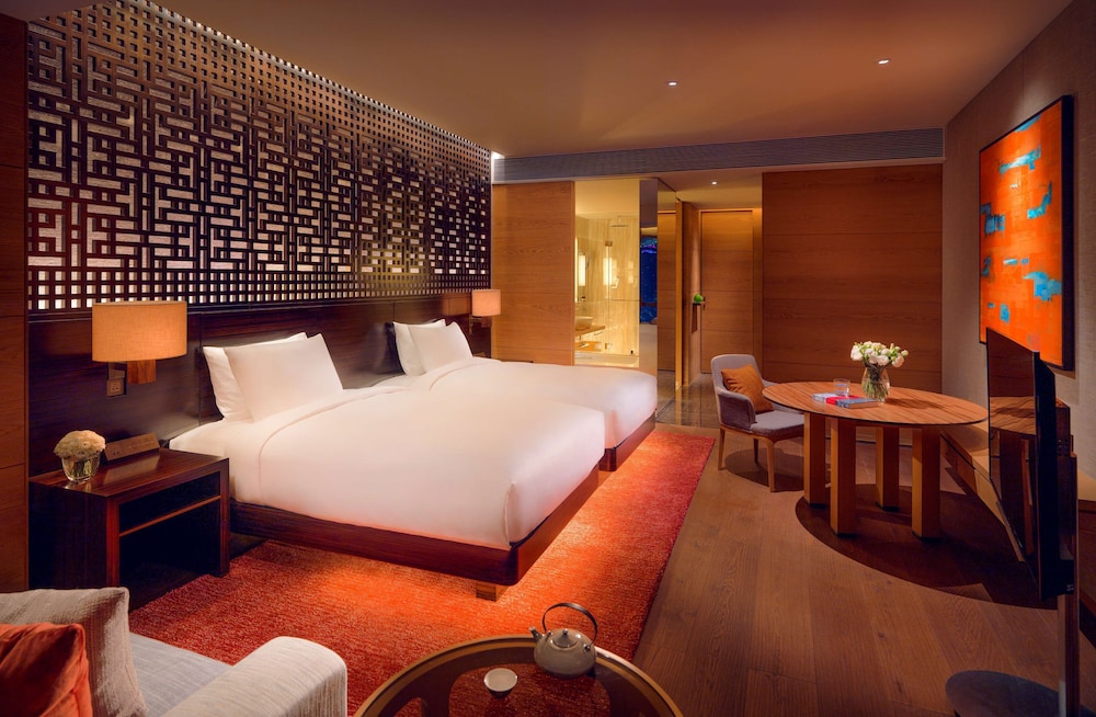 PARK HYATT GUANGZHOU 16/71