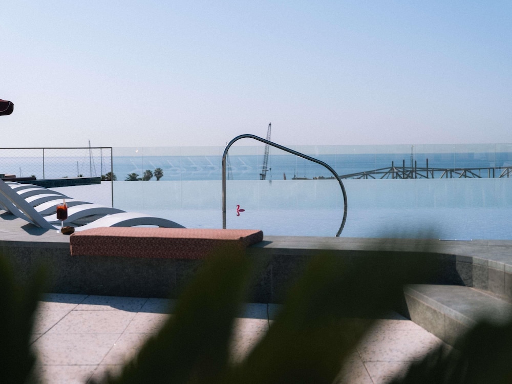 SLS Barcelona Hotel 57/60