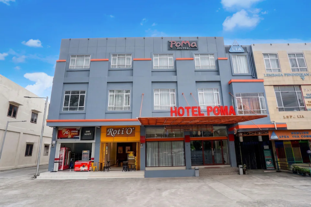 Townhouse Oak near RSUD Dr Zainoel Abidin formerly Poma Hotel