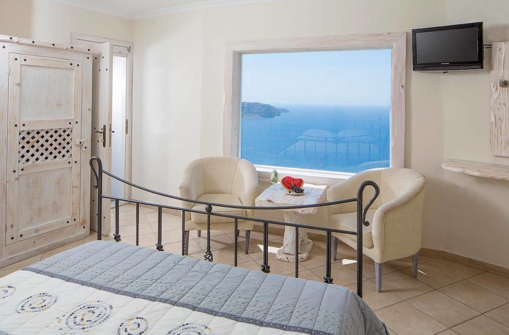 ATHERMI SUITES 25/74