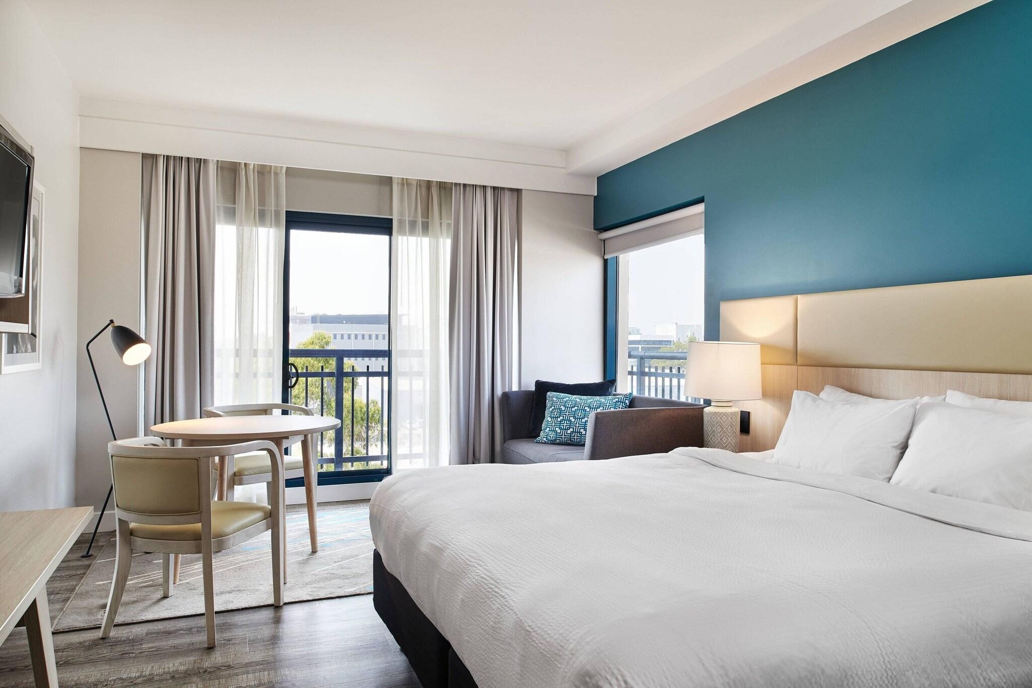 Room, King Bed, Accessible