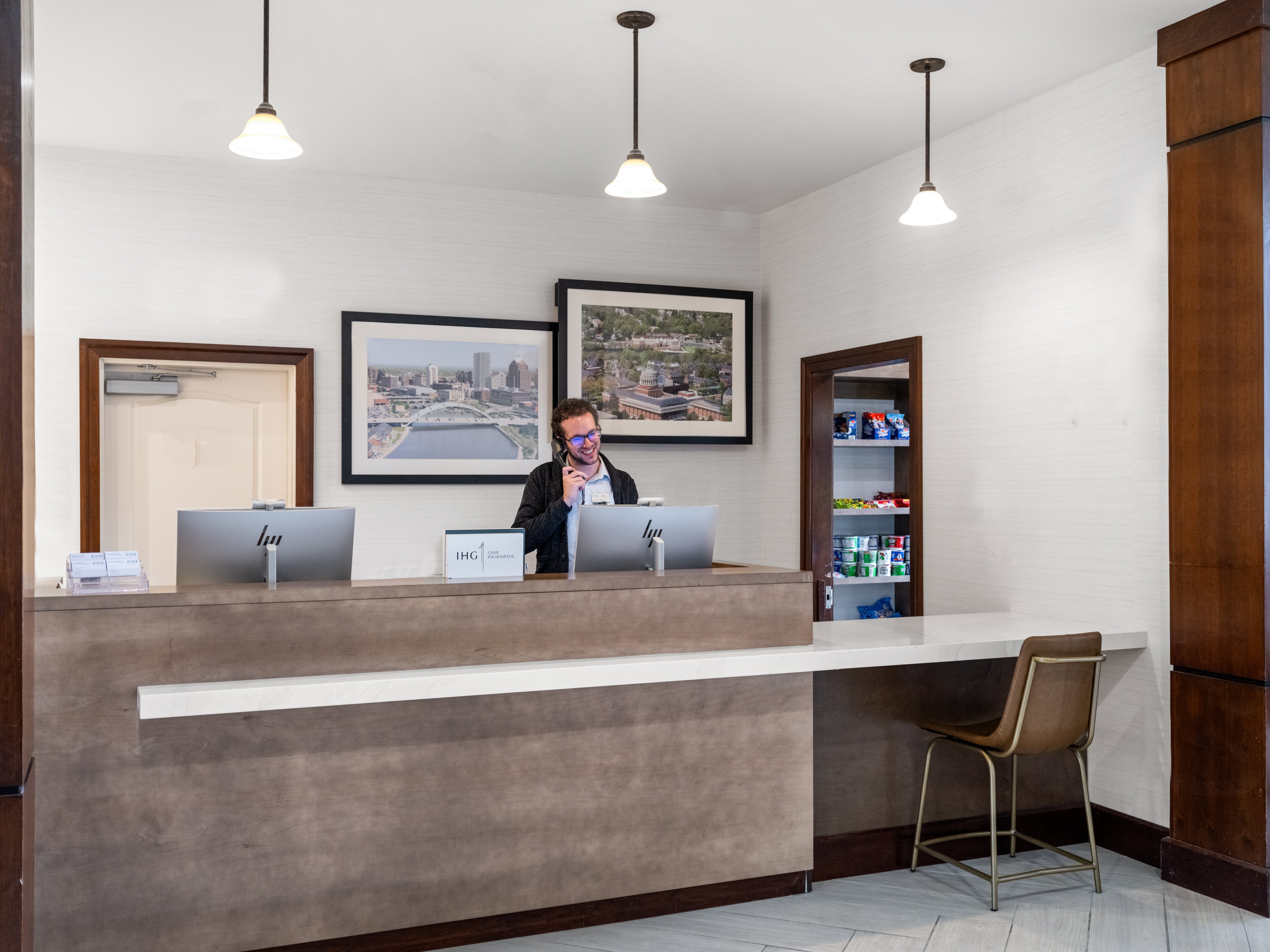 STAYBRIDGE SUITES ROCHESTER - UNIVERSITY 10/78