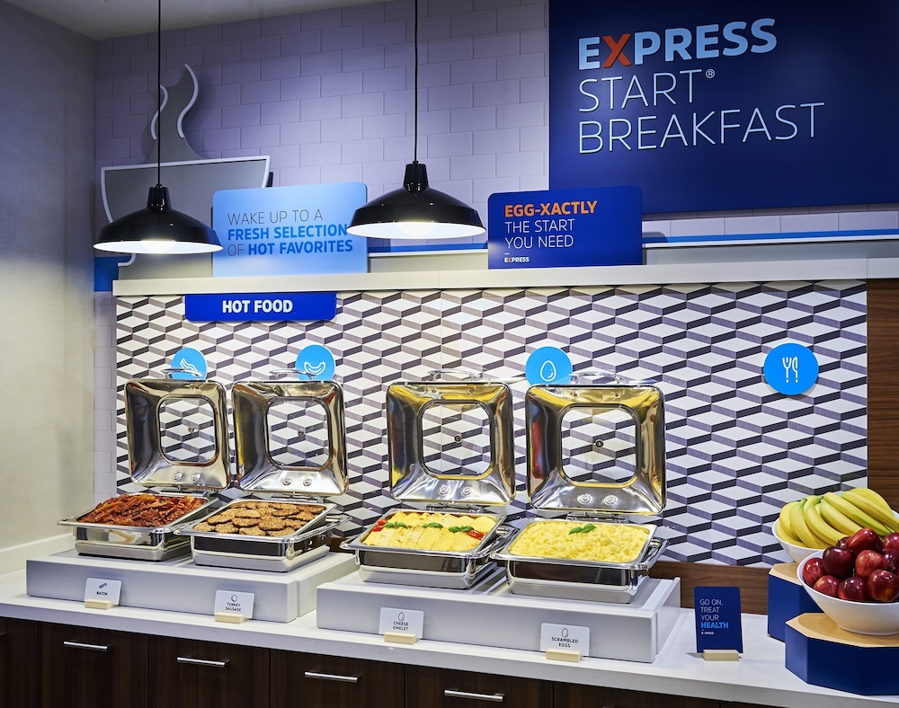 Holiday Inn Express Niagara On the Lake 5/56