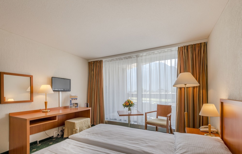 Metropole Hotel Interlaken 24/76