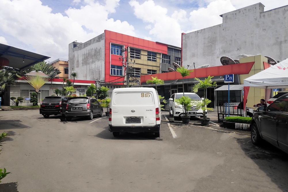 OYO 1377 Os Residence 18/21