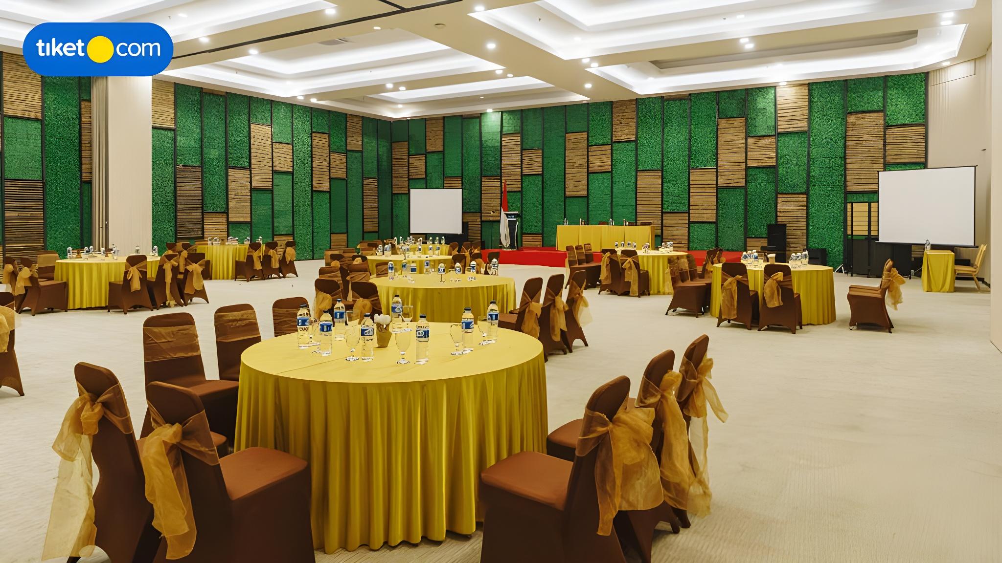 Kebayoran Park Hotel 40/57