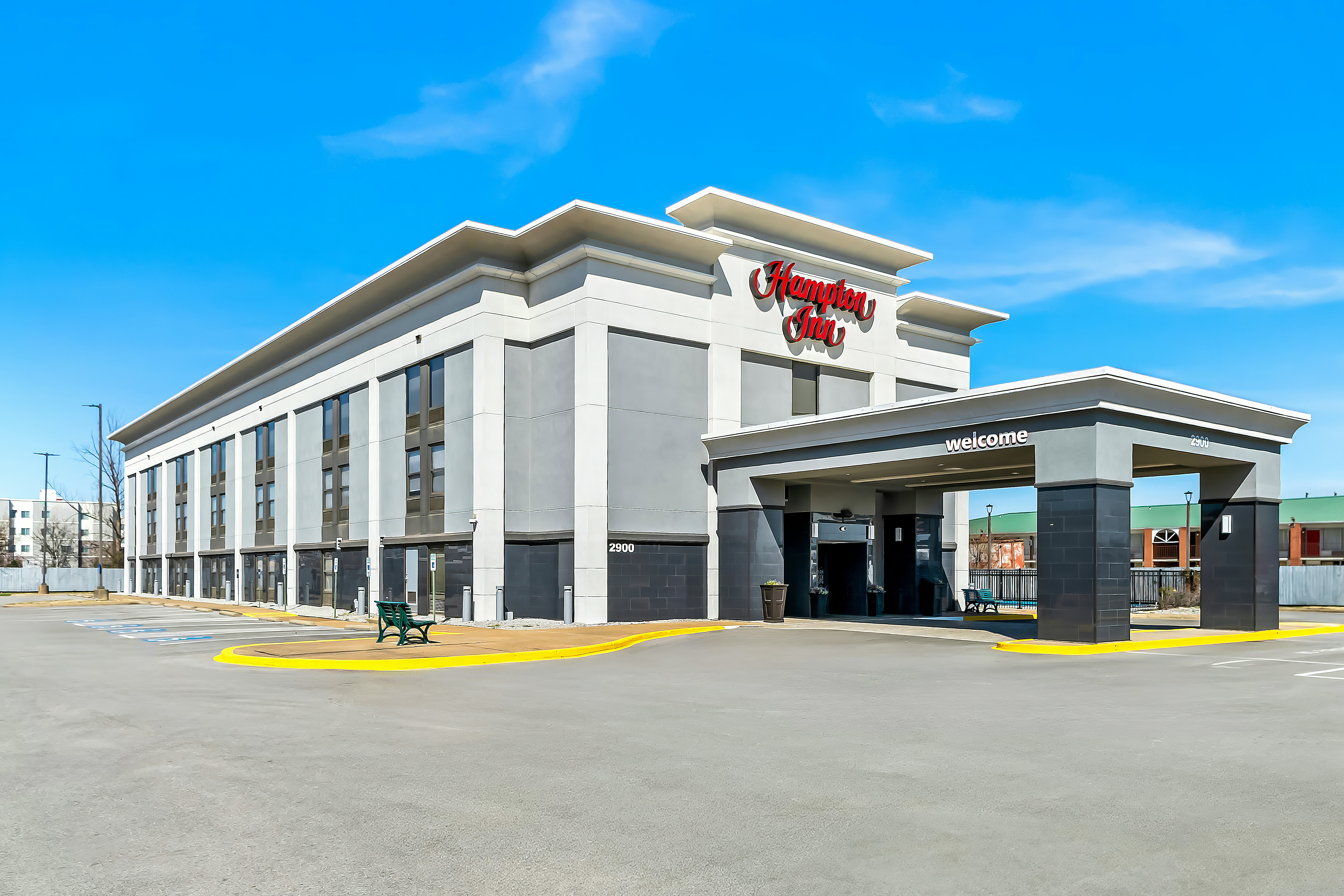HAMPTON INN JONESBORO 37/39
