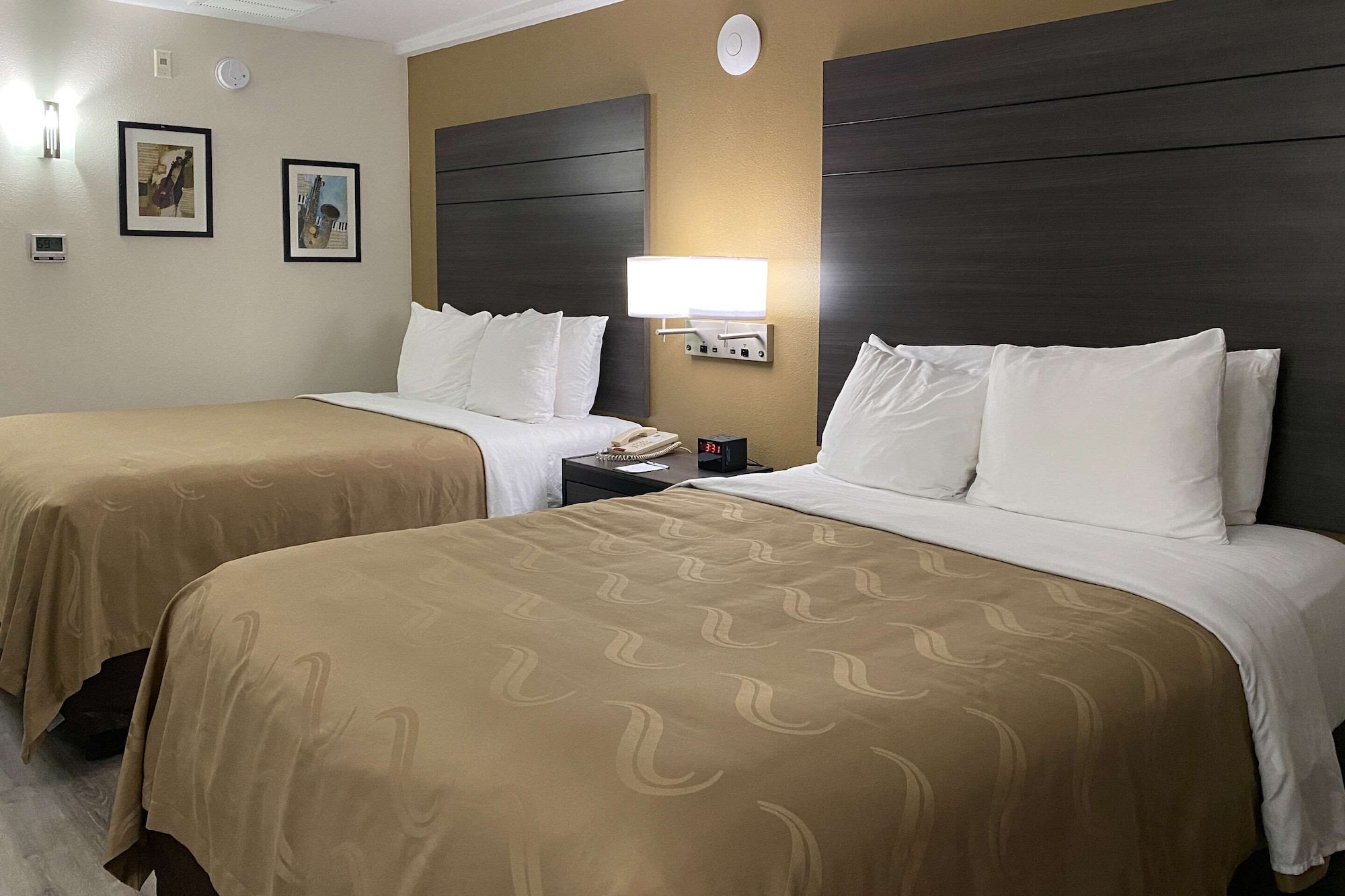 Family Suite, King Bed
