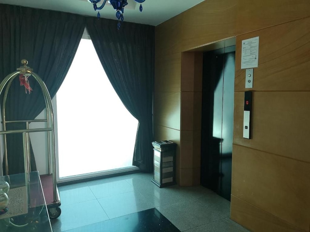 2 Inn 1 Boutique Hotel &amp; Spa 20/38