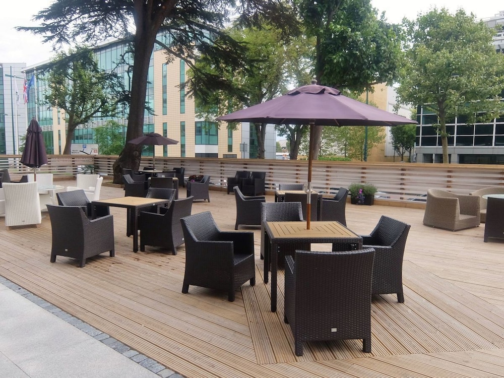 Livin Serviced Apartments 61/68