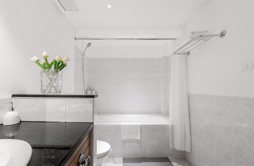 M Village Hotel Hai Ba Trung, a brand of Modern Village Lifestyle 47/50