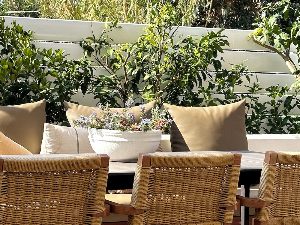 Lora Pearl Luxury Villa 54/66
