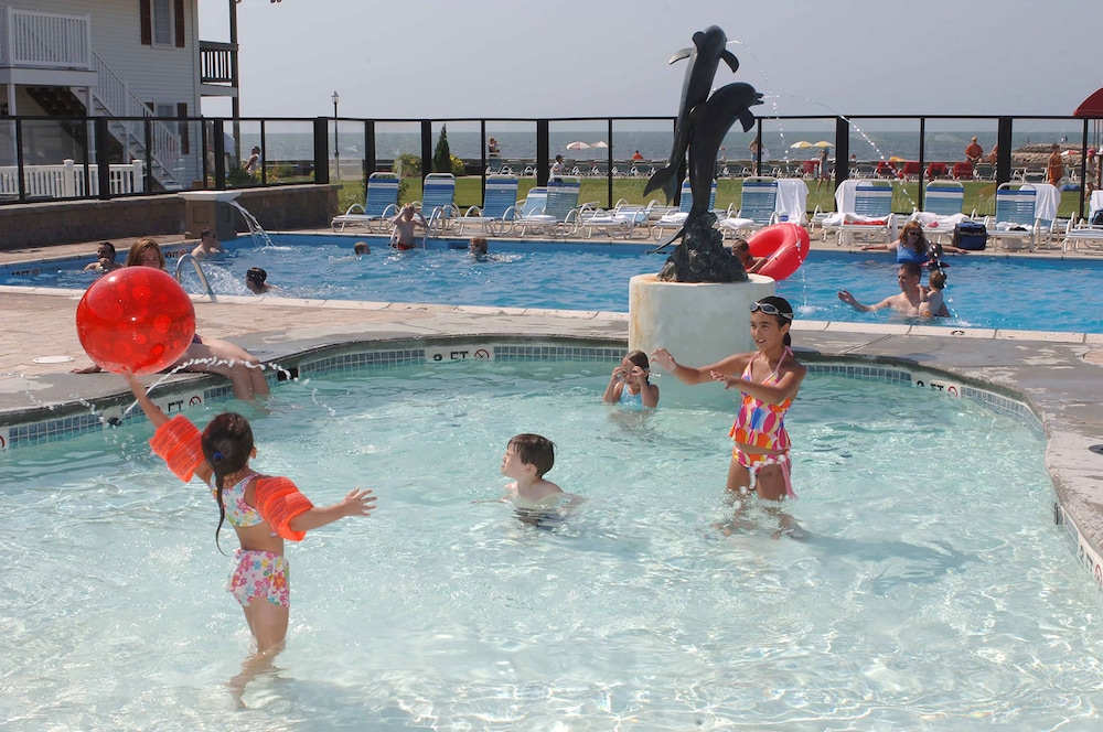 Red Jacket Beach Resort Spa 41/50
