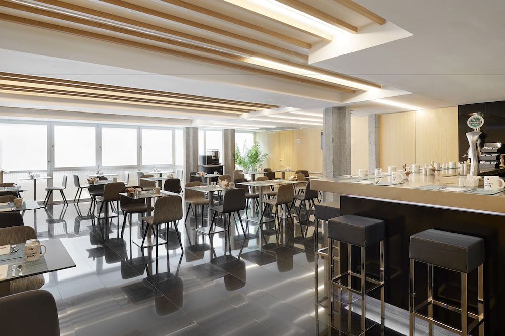 Dorma Plaza Catalunya 54/68