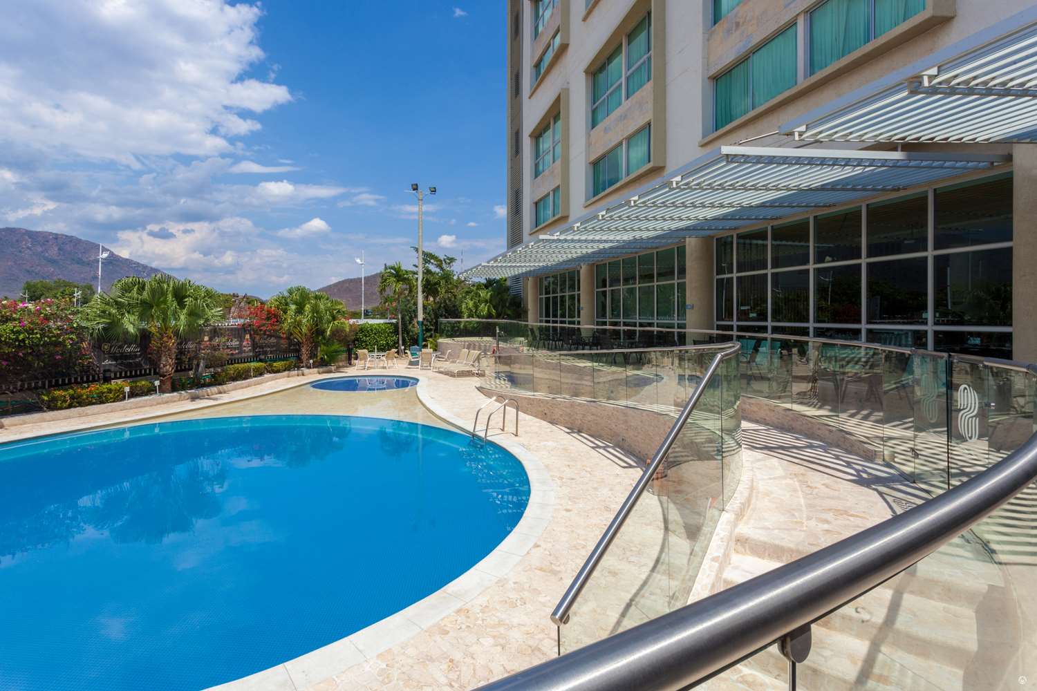 Sonesta Hotel Valledupar 8/21