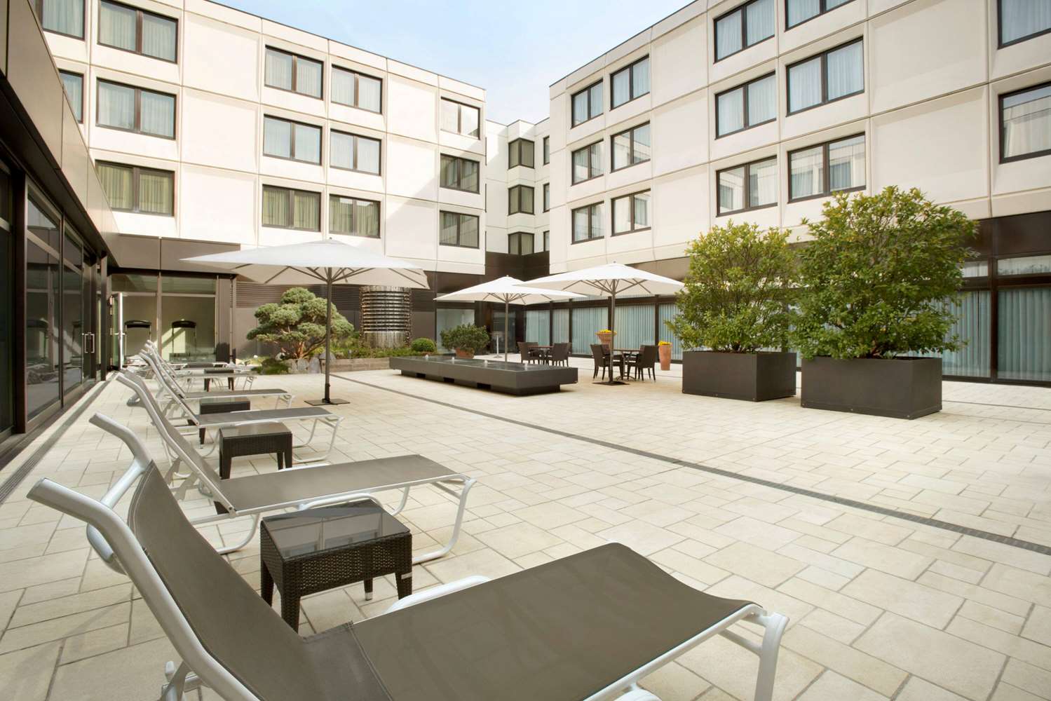 Ramada by Wyndham Nuernberg Parkhotel 34/36