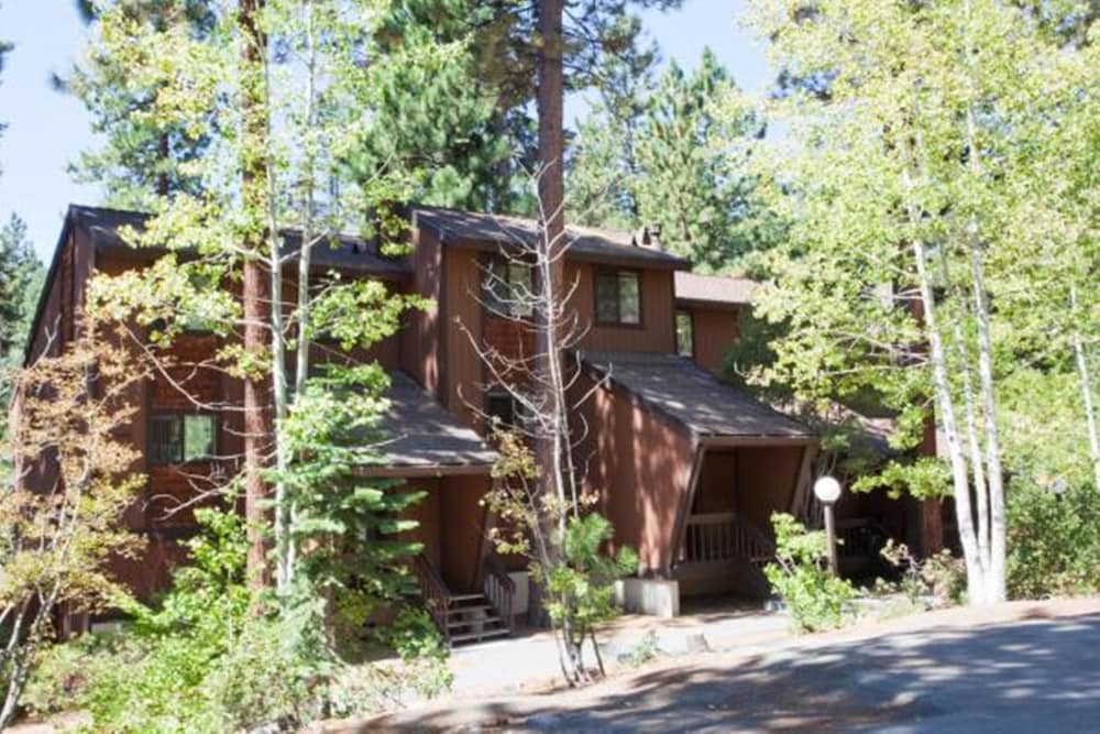 Club Tahoe 4/56