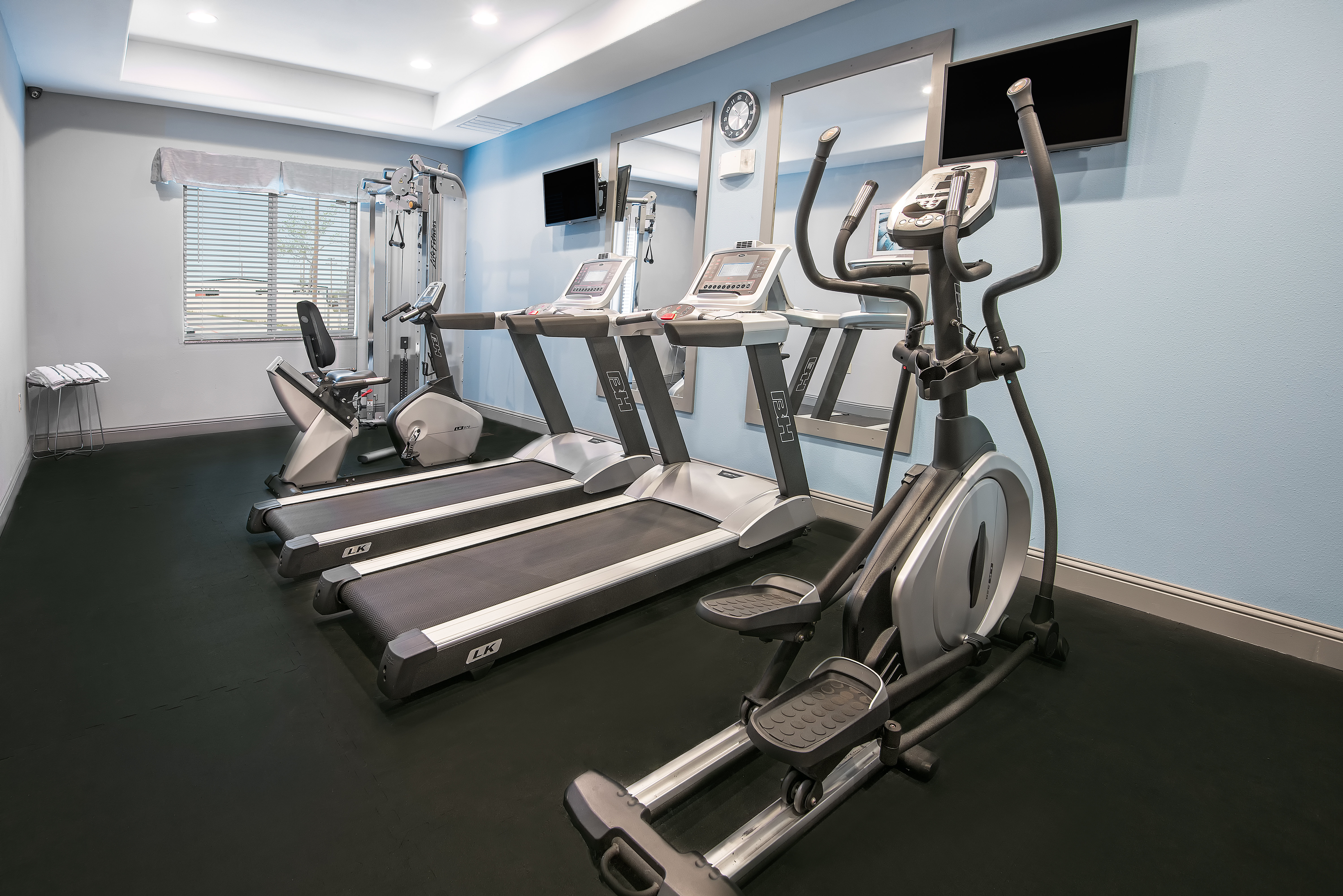 Holiday Inn Express Hotel And Suites Monahans I 20 27/49