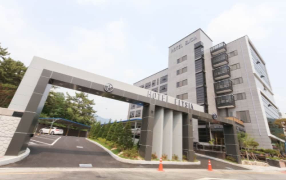 ELYSIA HOTEL 20/25