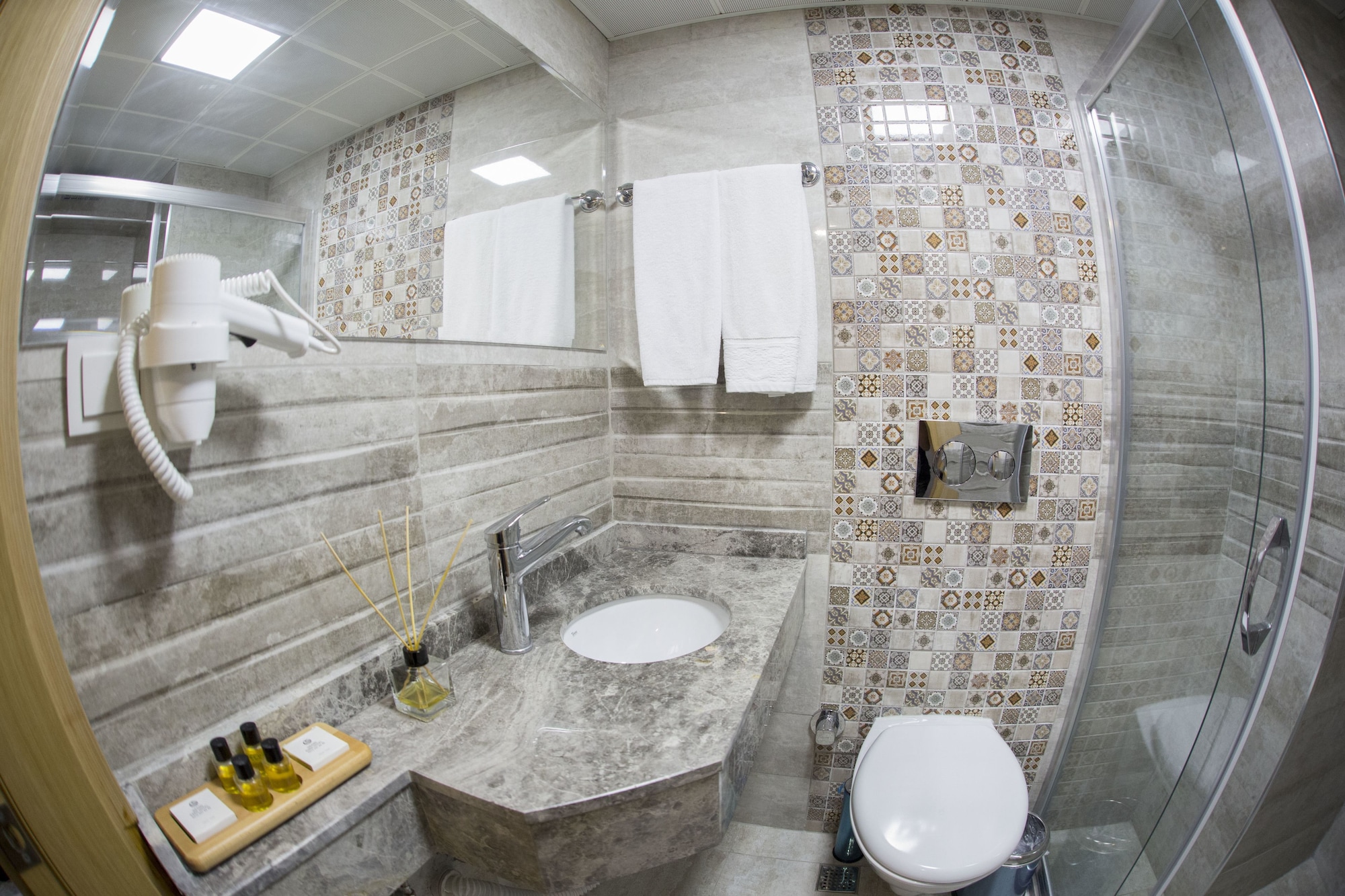غرفة قياسية بإطلالة على المدينة مفردة بسرير مزدوج، Sirkeci Ersu Hotel 2/3
