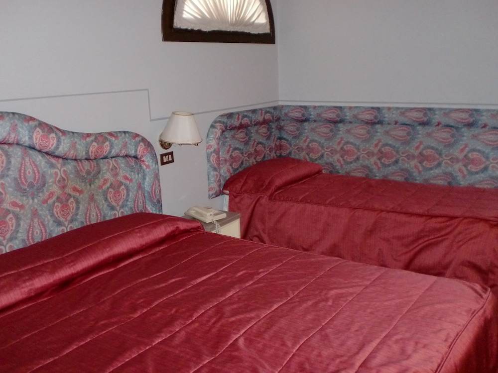 PARK HOTEL VILLA GIUSTINIAN 12/33
