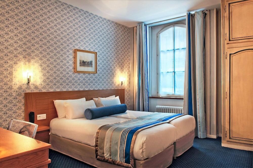 Hotel Romance Malesherbes By Patrick Hayat Formerly Romance Malesherbes 34/66